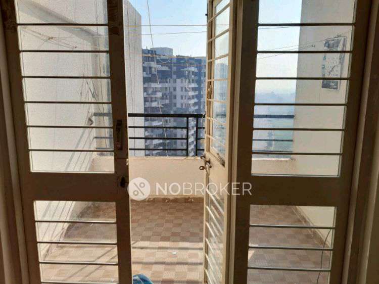 1 BHK Flat In Tanish Orchid For Sale  In Charholi Budruk