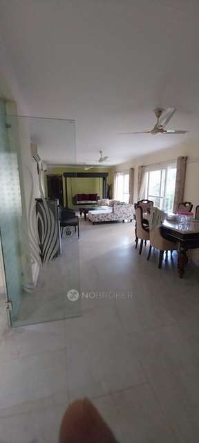 4+ BHK Flat In Ats For Sale  In Chi V