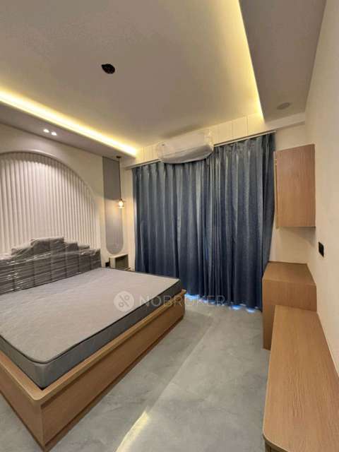 1 BHK House for Rent  In Sector 43