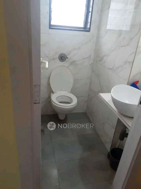 1 BHK Flat In Kukreja Seetaram Niwas For Sale  In Ghatkopar East