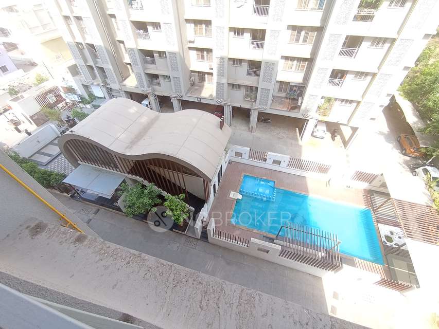 2 BHK Flat In Panama Park, Dhanori For Sale  In Dhanori