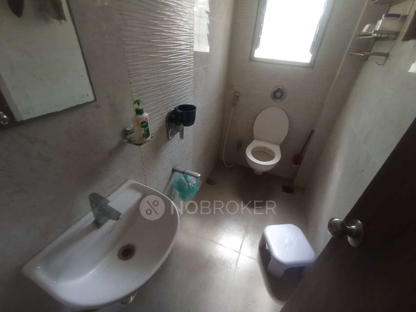 2 BHK Flat In Panama Park, Dhanori For Sale  In Dhanori