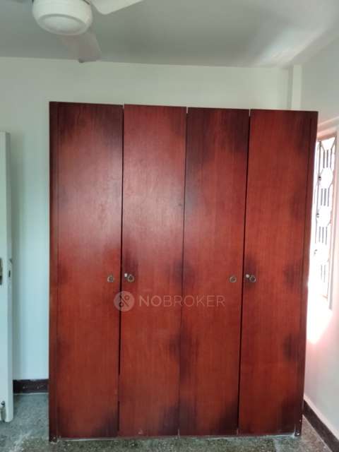 2 BHK Flat In Yogi Ganga Apartment for Rent  In Borivali West