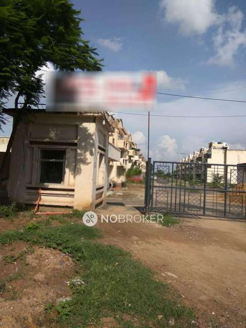 3 BHK Flat In Beverly Homes  For Sale  In Sector 89