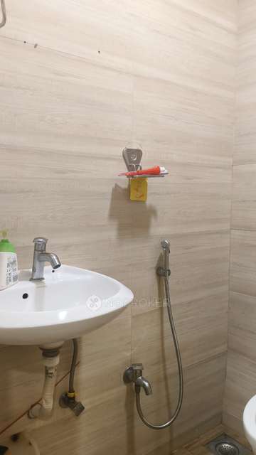 2 BHK Flat In Keyhomes Marina For Sale  In Bandra West