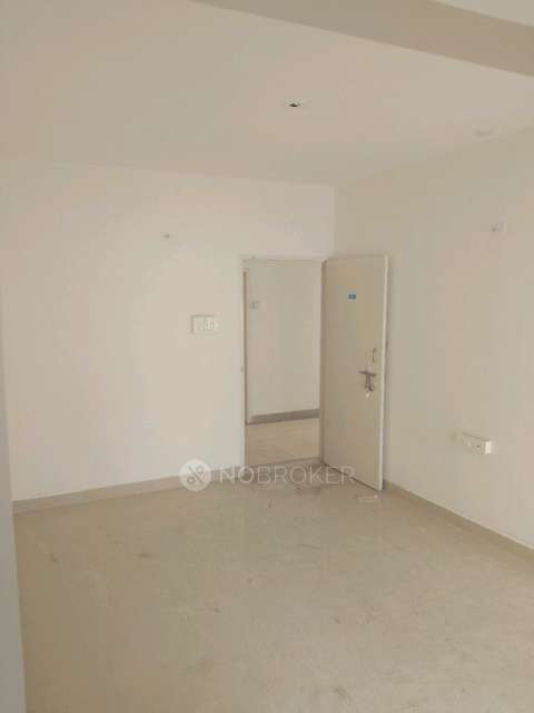 2 BHK Flat In Swarajya City for Rent  In Sector 12, 