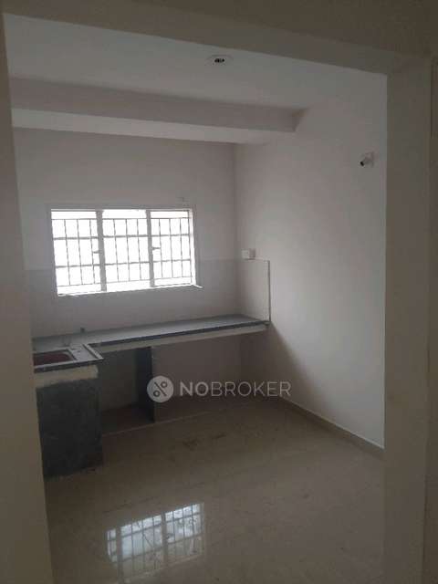 2 BHK Flat In Swarajya City for Rent  In Sector 12, 