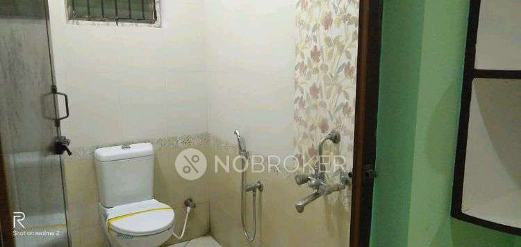 2 BHK Flat In Royal Enclave For Sale  In X53g+787, Perumal Nagar, Old Pallavaram, Chennai, Tamil Nadu 600117, India