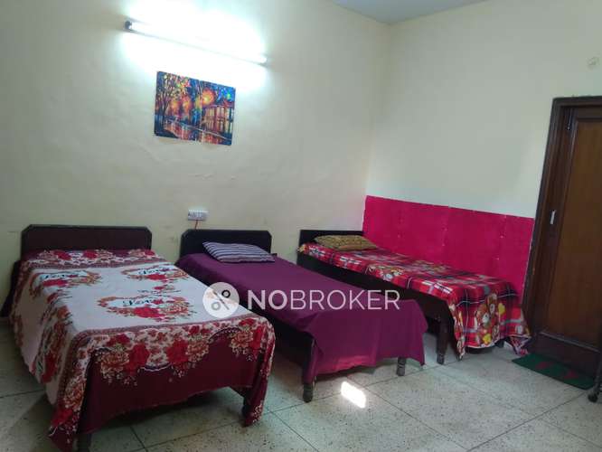 PG for Girls in Sector 27