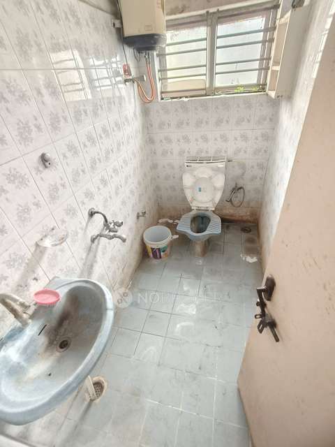 2 BHK Flat In Kumar Pooja Comforts For Sale  In Jp Nagar