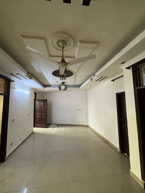 3 BHK Flat In Cghs Shatabdi Enclave For Sale  In Sector-49