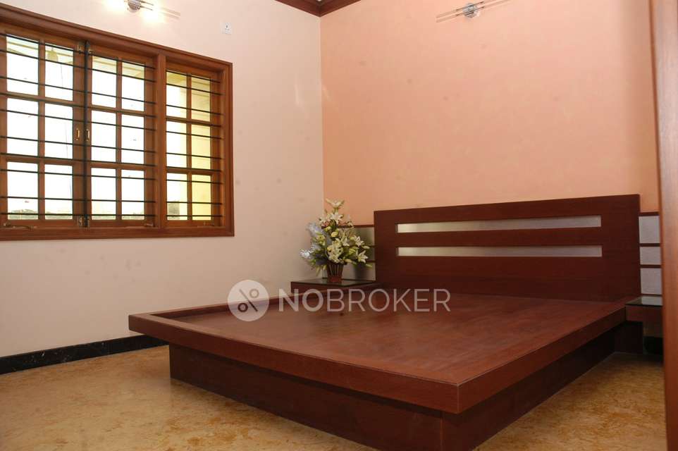 3 BHK Flat In Kkr Vajra Apartment, R.m.v. 2nd Stage For Sale  In R.m.v. 2nd Stage