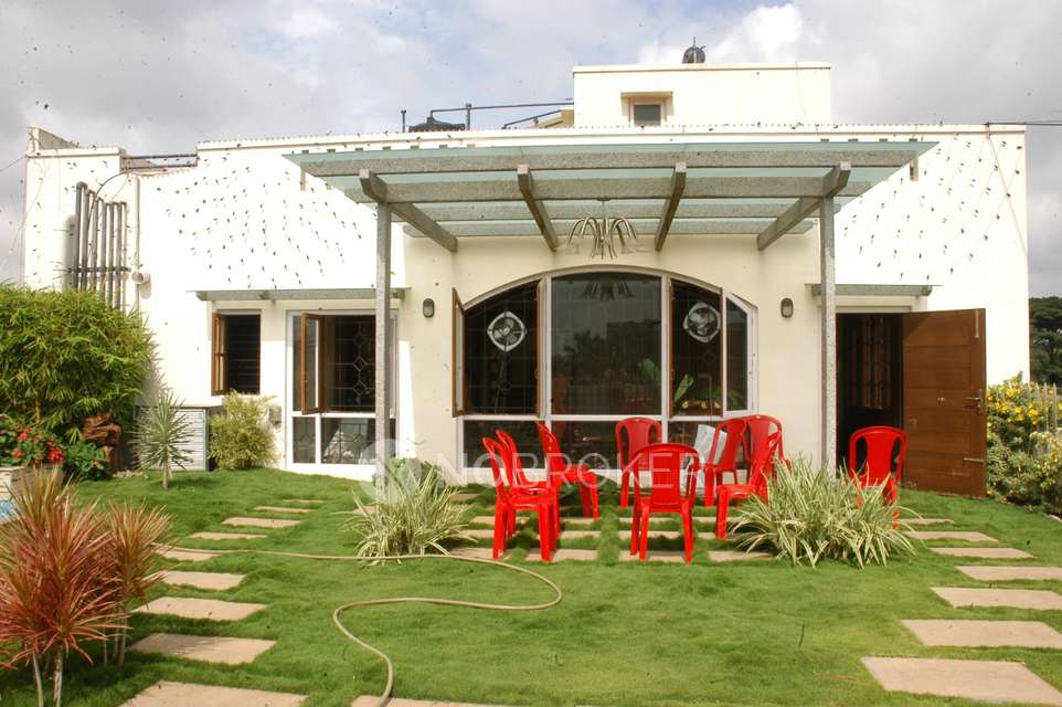 3 BHK Flat In Kkr Vajra Apartment, R.m.v. 2nd Stage For Sale  In R.m.v. 2nd Stage