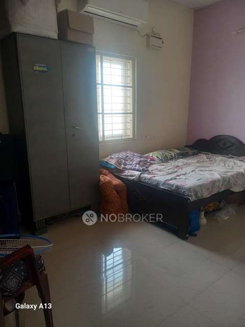 3 BHK Flat In Seematty Palace For Sale  In Ngo Colony