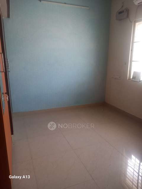 3 BHK Flat In Seematty Palace For Sale  In Ngo Colony