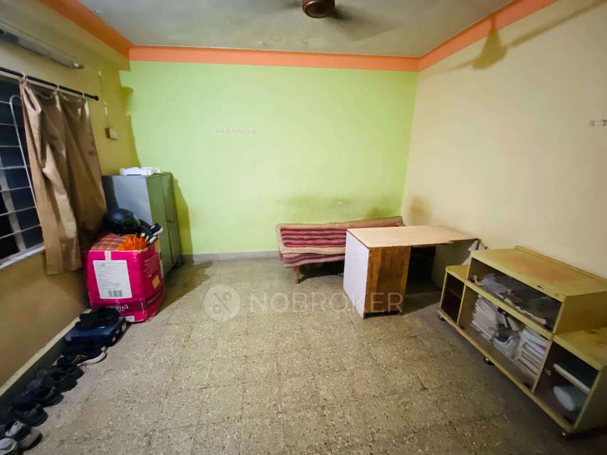 Shared Room for Male In 2 BHK  In Aundh