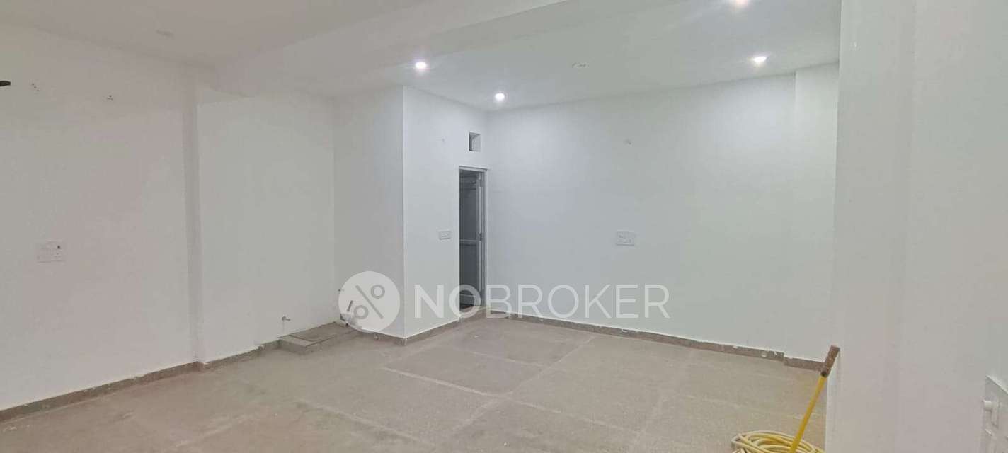 Shop in Bahadurgarh, Delhi for Rent 