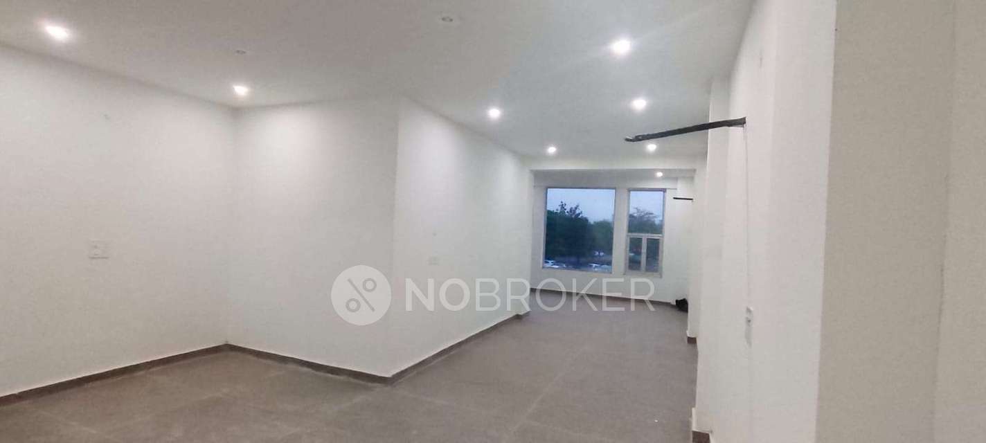 Shop in Bahadurgarh, Delhi for Rent 