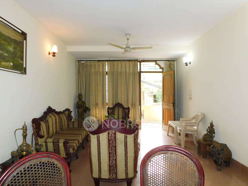 4 BHK House For Sale  In  Friends Colony East