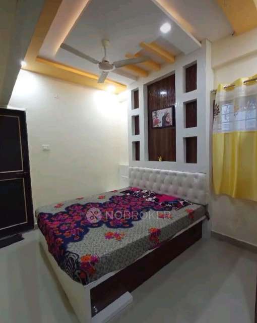 2 BHK Flat In Abhilasha Heights For Sale  In Abhilasha Heights