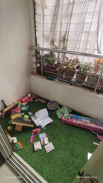 2 BHK Flat In Abhilasha Heights For Sale  In Abhilasha Heights