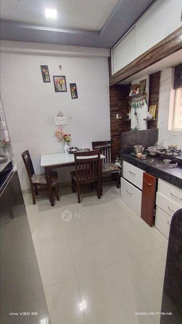 2 BHK Flat In Abhilasha Heights For Sale  In Abhilasha Heights