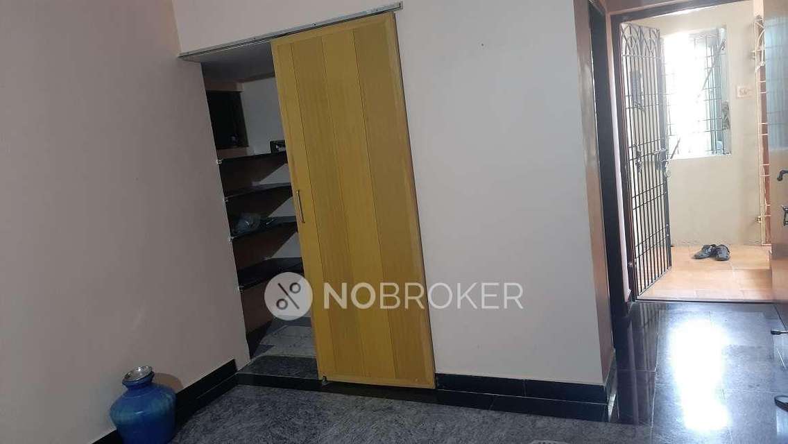 Vignesh Flats, Chennai Royapettah Rent WITHOUT BROKERAGE Semi