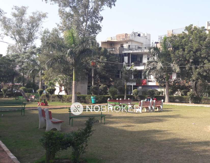 2 BHK Flat In Mayakunj Lig Flats for Rent  In Subhash Nagar