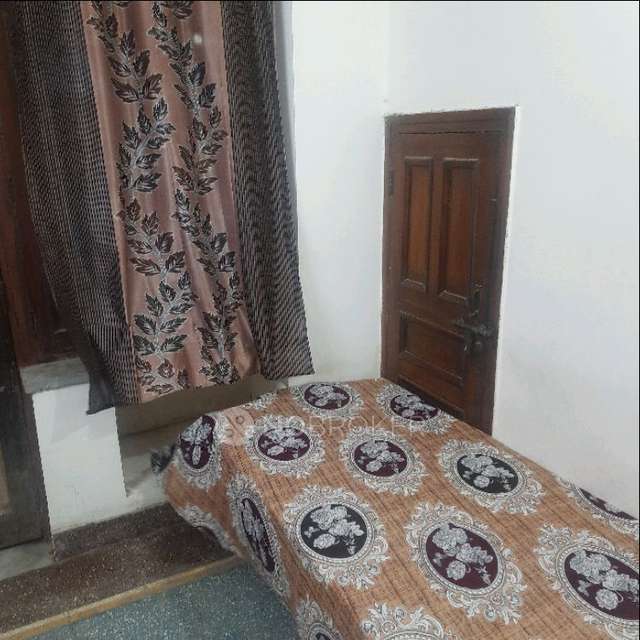 PG for Girls in South Extension I