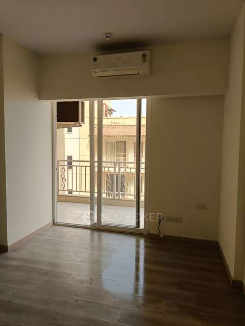 3 BHK Flat In Emaar Palm Premier For Sale  In Emaar Palm Hills Palm Premier Tower-a, Sector 77, Gurugram, Haryana 122004, India