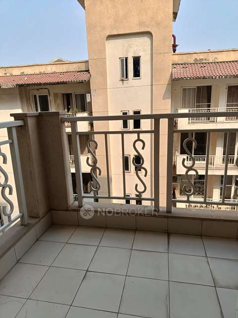 3 BHK Flat In Emaar Palm Premier For Sale  In Emaar Palm Hills Palm Premier Tower-a, Sector 77, Gurugram, Haryana 122004, India