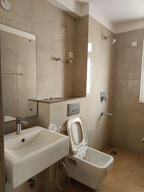 3 BHK Flat In Emaar Palm Premier For Sale  In Emaar Palm Hills Palm Premier Tower-a, Sector 77, Gurugram, Haryana 122004, India