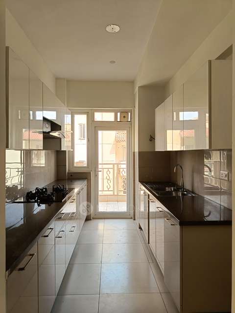 3 BHK Flat In Emaar Palm Premier For Sale  In Emaar Palm Hills Palm Premier Tower-a, Sector 77, Gurugram, Haryana 122004, India