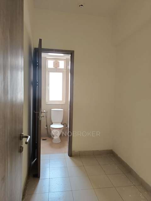 3 BHK Flat In Emaar Palm Premier For Sale  In Emaar Palm Hills Palm Premier Tower-a, Sector 77, Gurugram, Haryana 122004, India