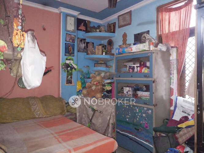 1 BHK Flat For Sale  In Shastri Nagar