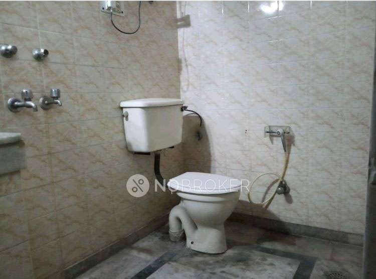 3 BHK Flat For Sale  In New Friends Colony