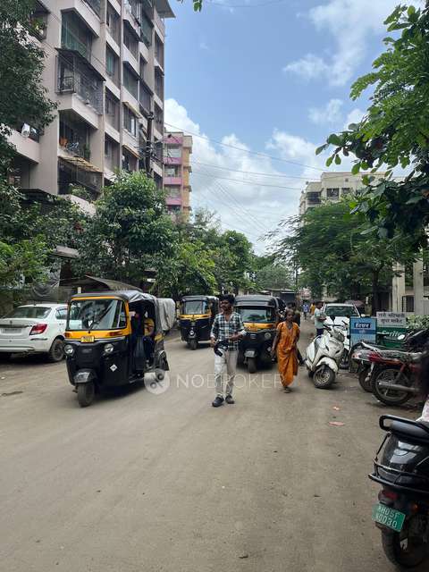 Shop in Rai Chandraya Smruti Cooperative Housing Society, Mumbai for sale 