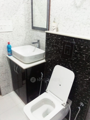 2 BHK Flat In Standalone Building  For Sale  In Ramesh Nagar