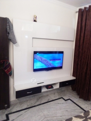 2 BHK Flat In Standalone Building  For Sale  In Ramesh Nagar