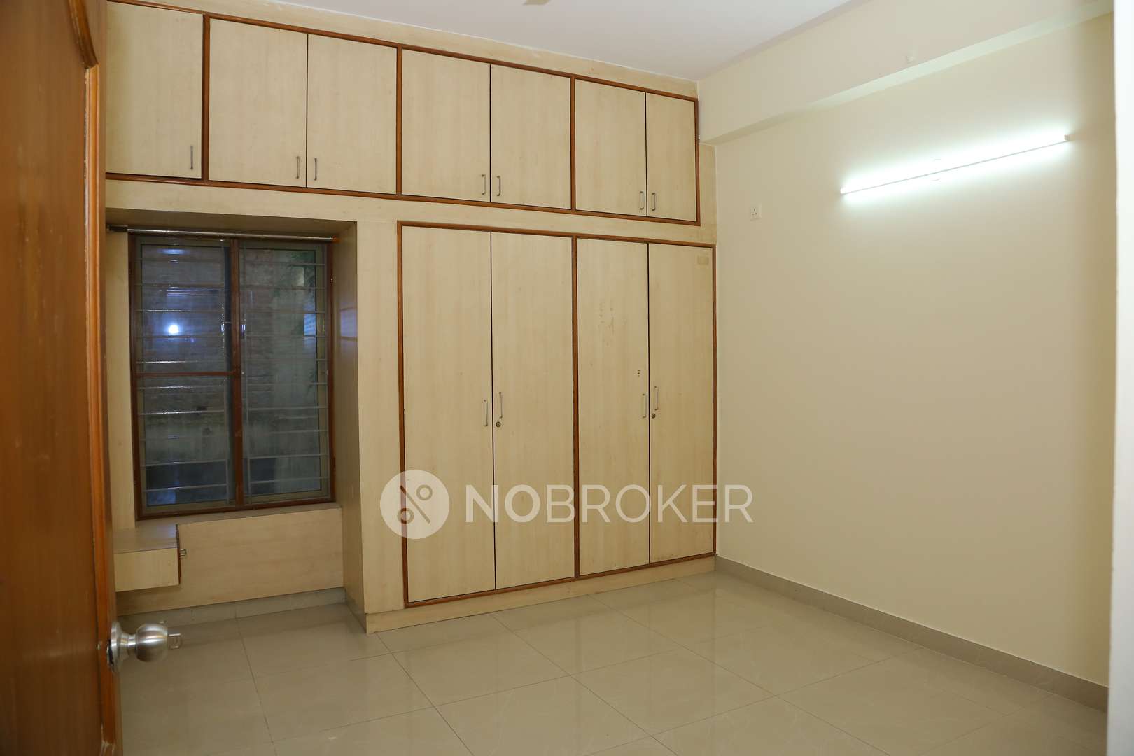 Hitech Residency Hitec City Rent WITHOUT BROKERAGE Semifurnished 3 BHK Rental Flat in Hitech