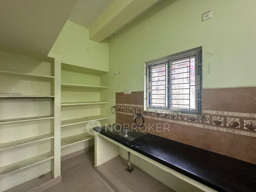 2 BHK Flat In Mahalaxmi Apartment for Rent  In Adambakkam