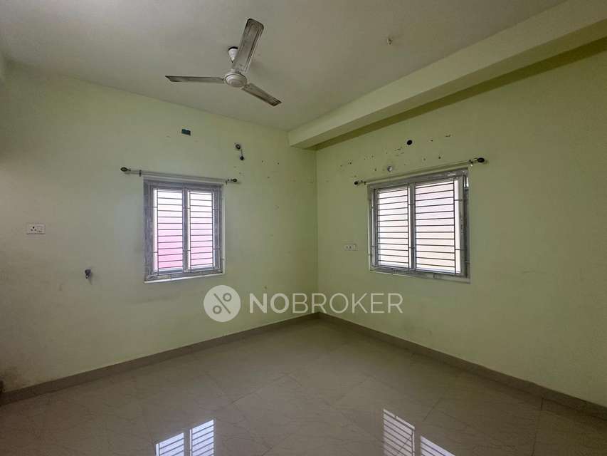 2 BHK Flat In Mahalaxmi Apartment for Rent  In Adambakkam