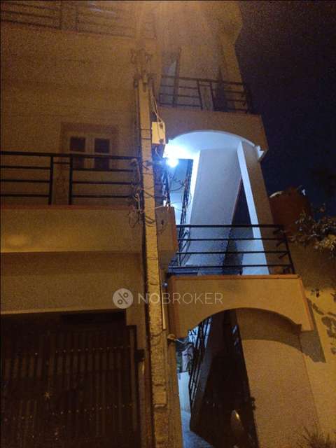 4+ BHK Flat For Sale  In Mallathahalli