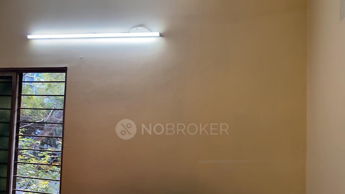 2 BHK Flat In Cornerstone Apartments, For Sale  In Adyar