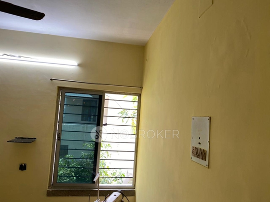 2 BHK Flat In Cornerstone Apartments, For Sale  In Adyar