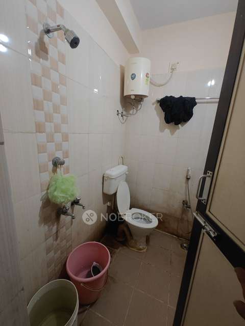 2 BHK Flat In Tnhb Senthamil Apartments For Sale  In Ramapuram