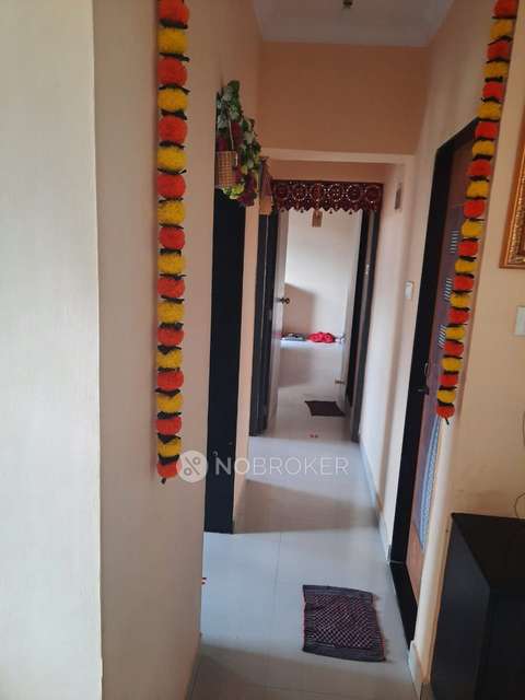 2 BHK Flat In New Sarika Co-operative Society For Sale  In Malad East