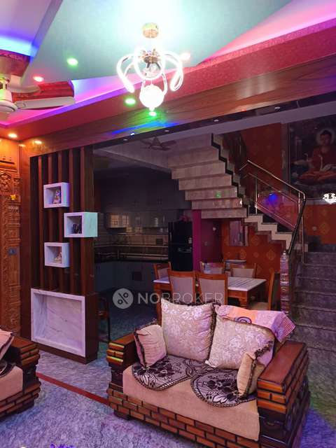 4+ BHK House For Sale  In Jalahalli