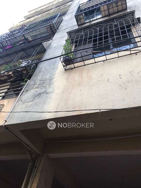 1 BHK Flat In Parijatha Apartment For Sale  In Gunali Talav 