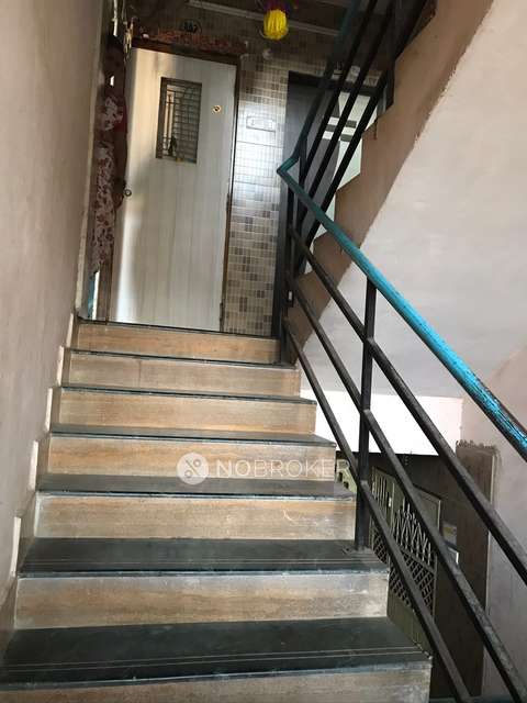 1 BHK Flat In Parijatha Apartment For Sale  In Gunali Talav 